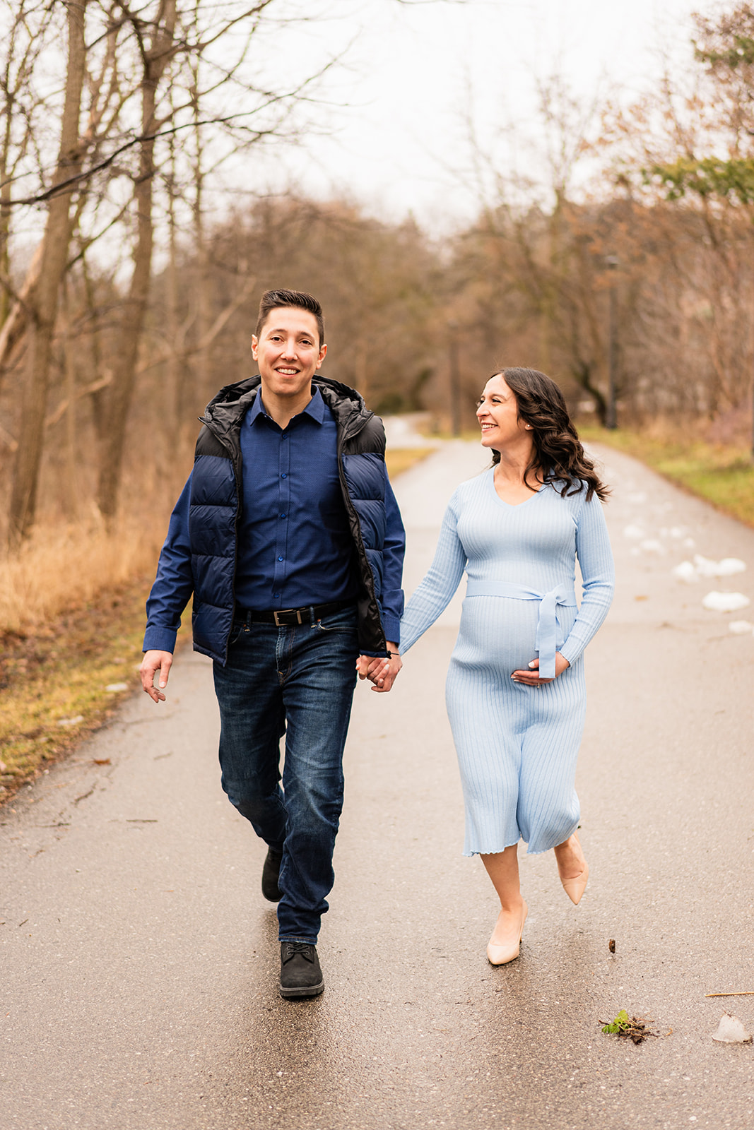 Maternity portrait outdoors